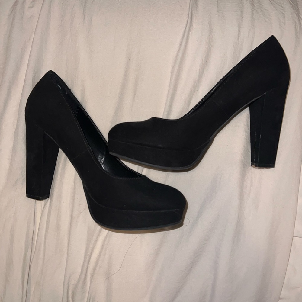 Black Suede Platform Pumps, Candies Size 10